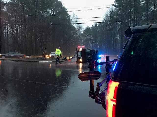 Según las autoridades, todos los involucrados en el percance "están bien".