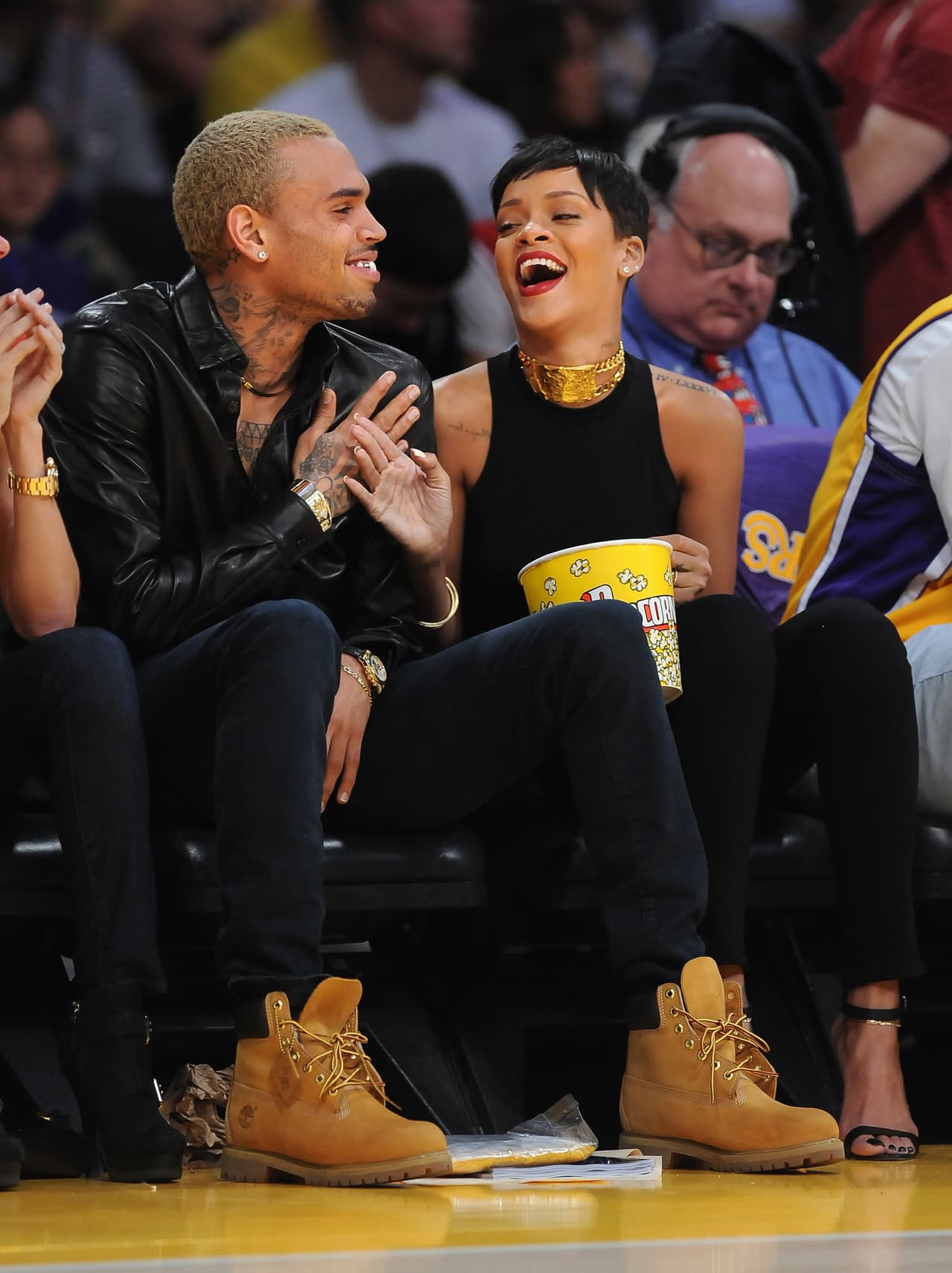 'RiRi' contó a Vanity Fair que en ese entonces ella sentía que estaba hecha para manejar esas situaciones y que lo entendía perfectamente.