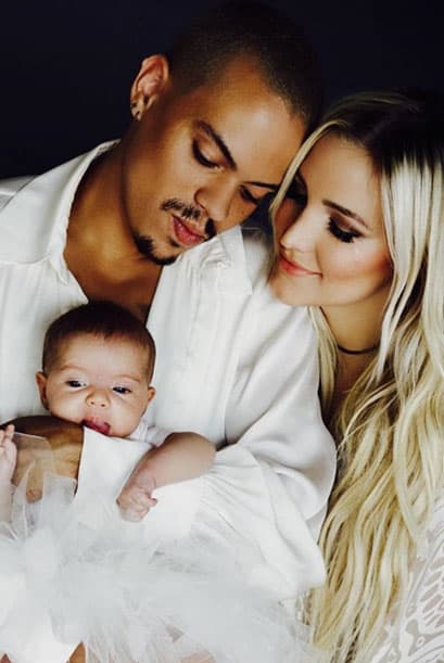 Su segundo retoño lo tuvo con Evan Ross, y lo llamó Jagger Snow.