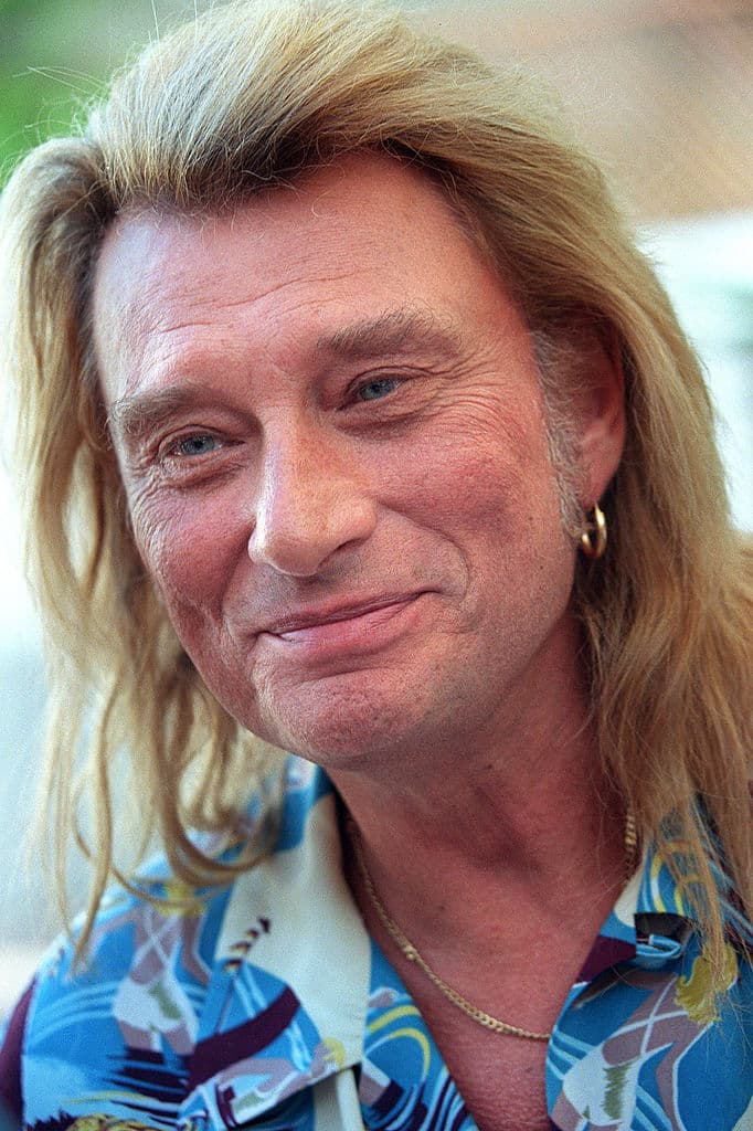 Las arracadas también estaban de moda.