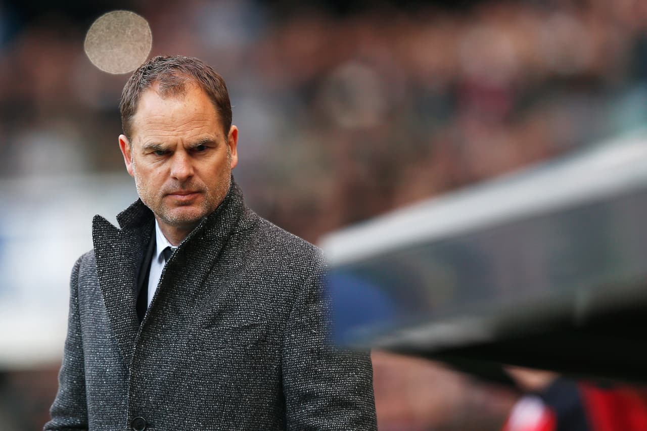 El Inter de Milán destituye al técnico Frank De Boer