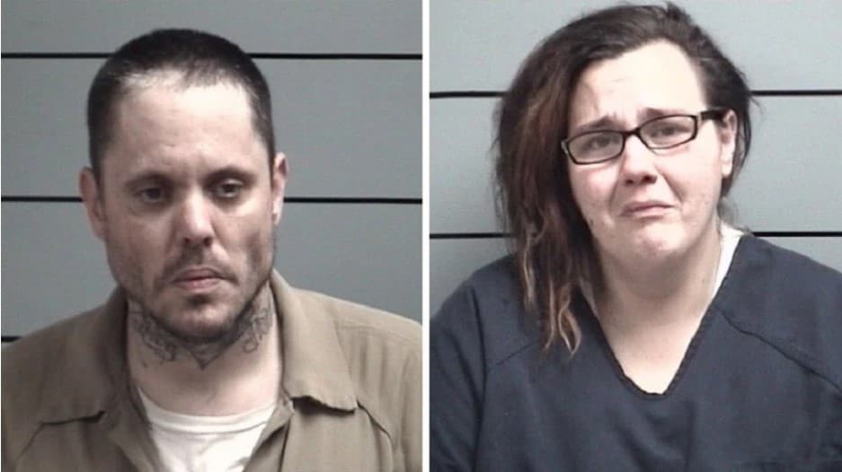 Izquierda: Kenneth Lain (Padre de Mercedes Lain), Derecha: Tiffany Coburn (Madre de Mercedes Lain)