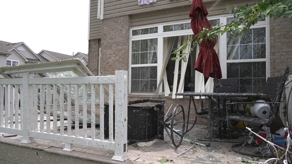 Cinco tornados azotaron en Chicago tras tormentas del martes: hubo daños y apagones