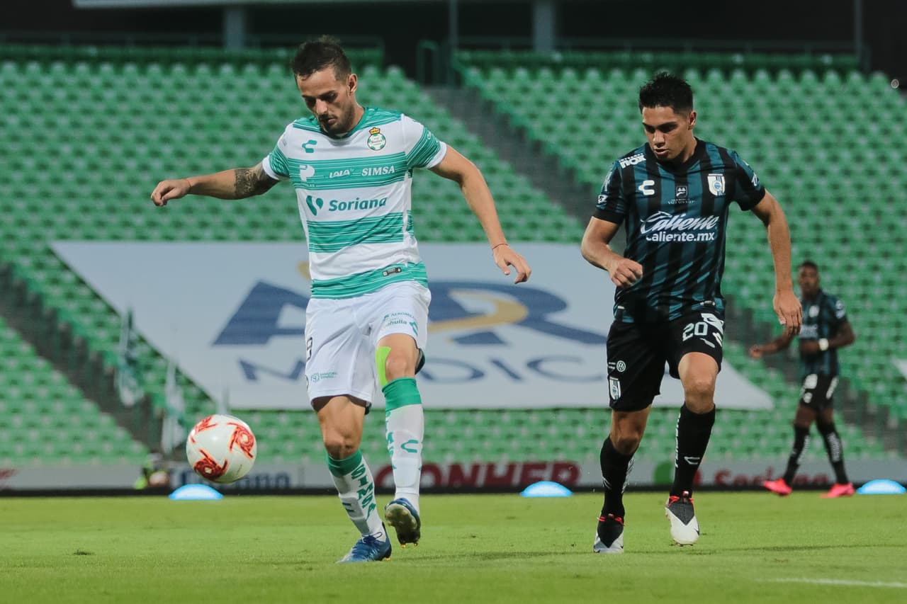 Con goles deOctavio Rivero y Josecarlos van Rankin, los Guerreros despachan al Querétaro en casa y se adueñan de los tres puntos.