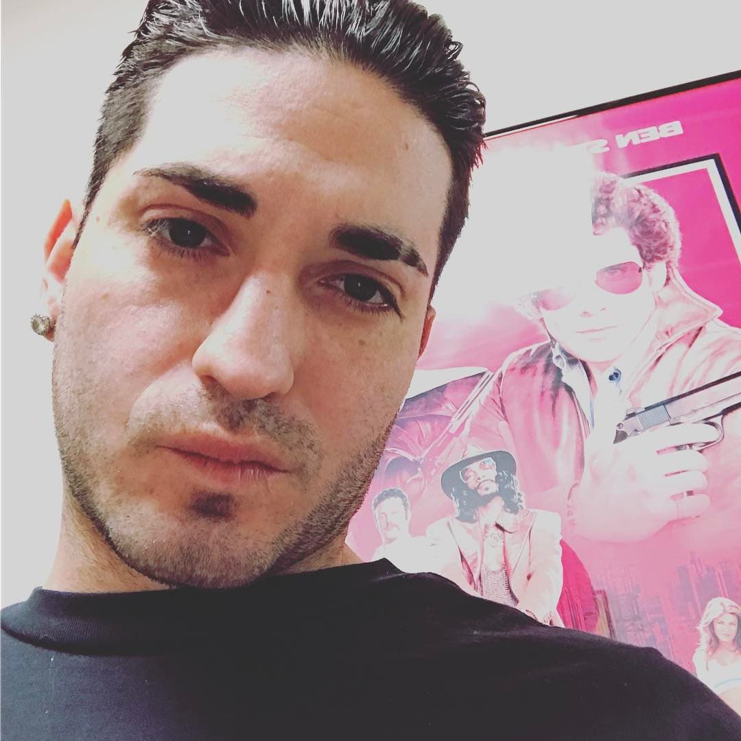 Insistió en que no tener comunicación con él "es lo mejor" que les ha pasado: "Desde el momento en que él dejó de depender de mí fue lo más positivo que nos pudo haber pasado. Fue perfecto. Él tiene su familia, yo me tengo a mí y estamos a toda madre".
<br>