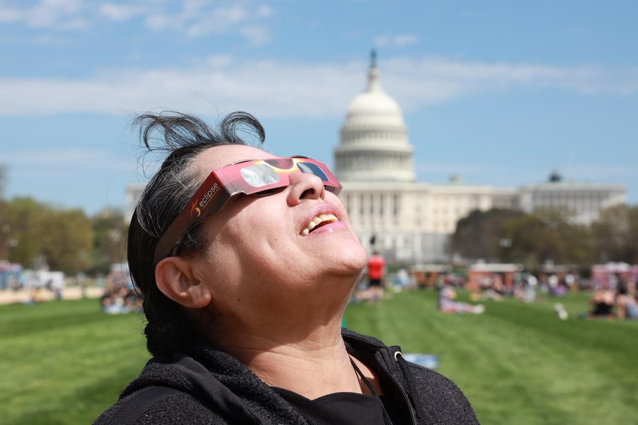 El DMV no fue la excepción.