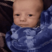 Kelton Isaac LaDuke, de 1 mes de nacido pesa aproximadamente 15 libras y tiene ojos marrones, de acuerdo a información oficial.