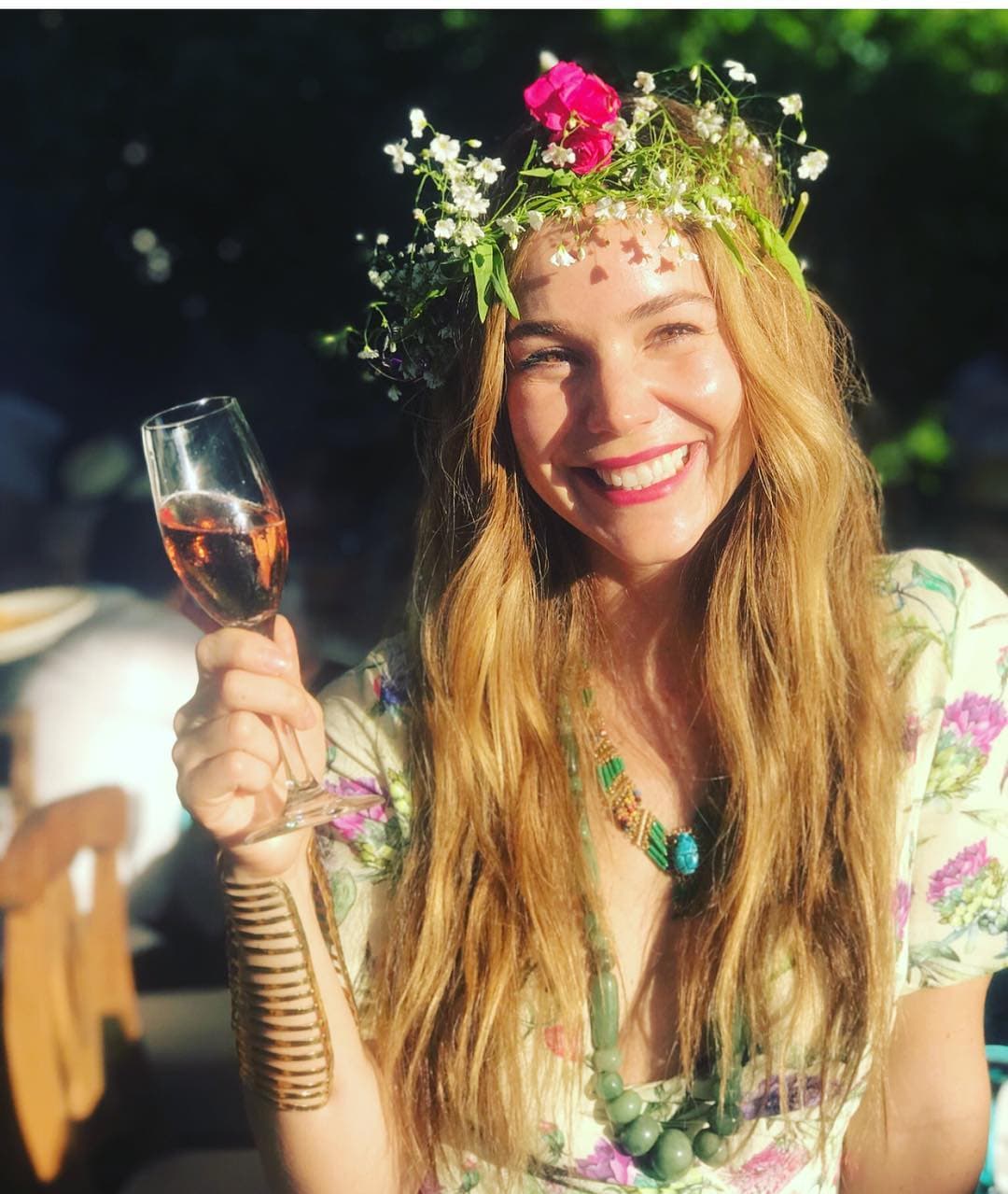 <b>Camila Sodi</b> informó por medio de sus redes sociales que ella y su hija de 9 años fueron contagiadas con el COVID-19.