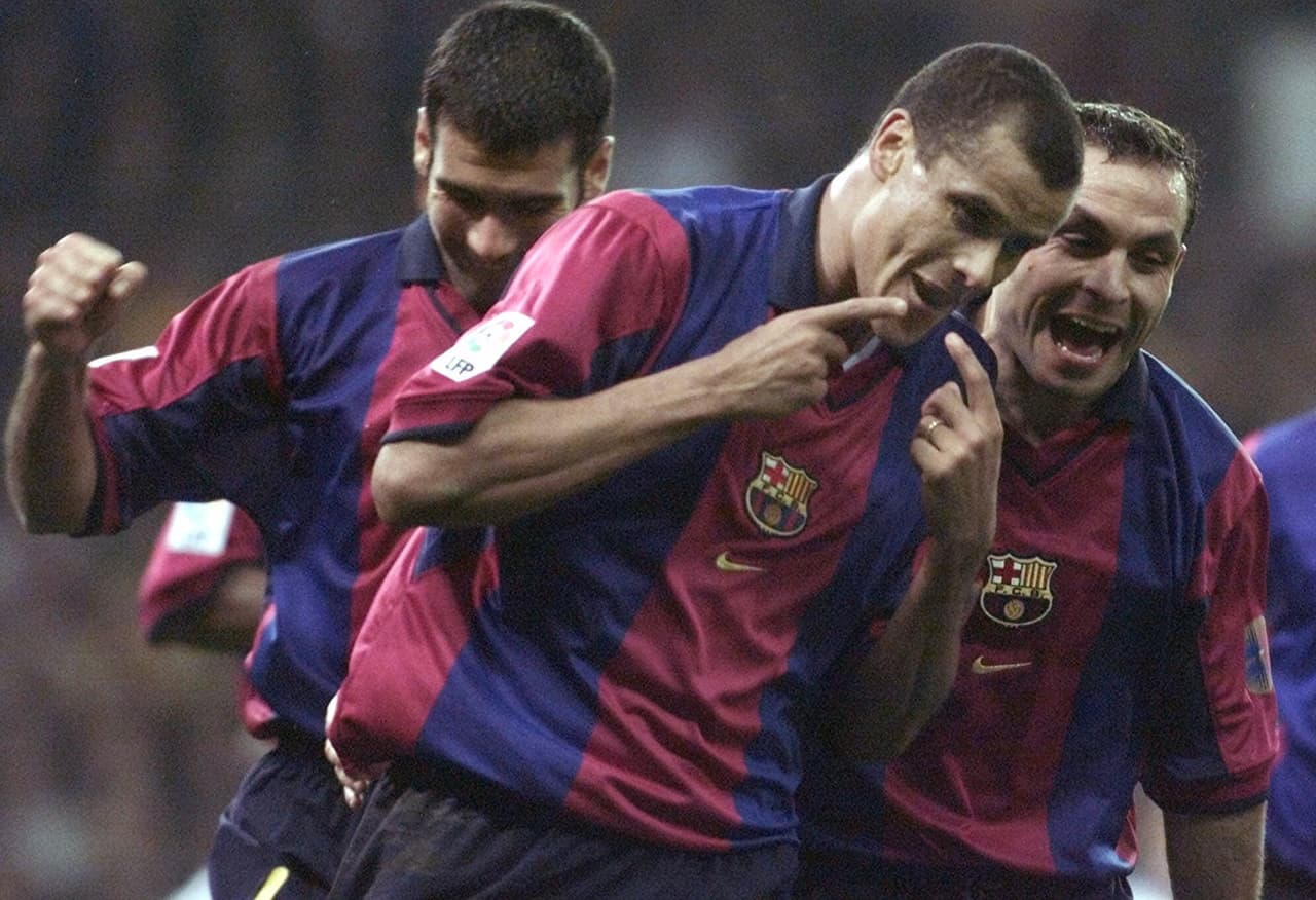 Rivaldo fue el gran ícono de Barcelona de 1997 a 2002 y, con 130 goles, comparte junto a Eto'o el privilegio de ser uno de los goleadores históricos del equipo.