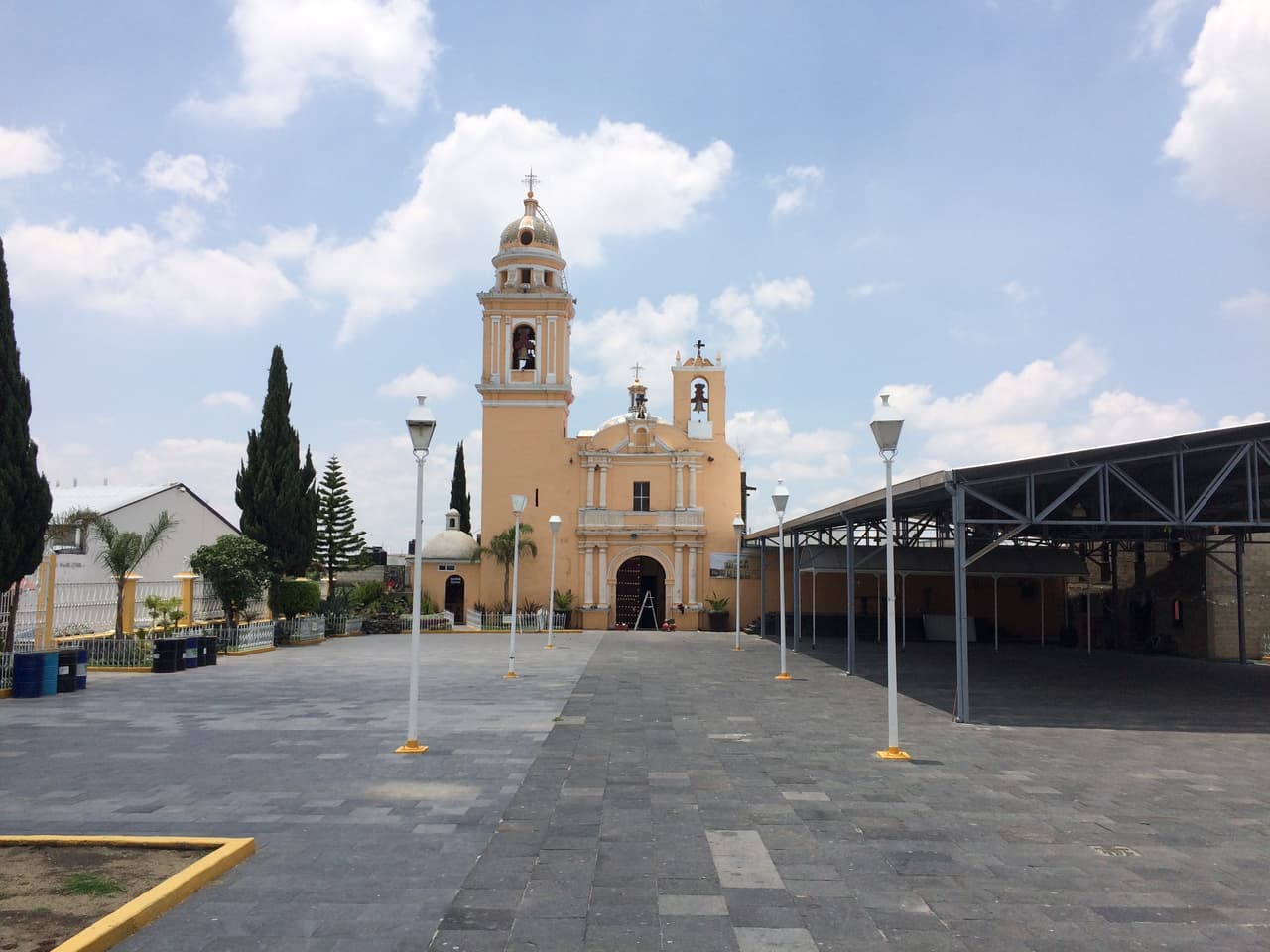 La parroquia de San Buenaventura de Nealtican fue edificada en el siglo XVI.