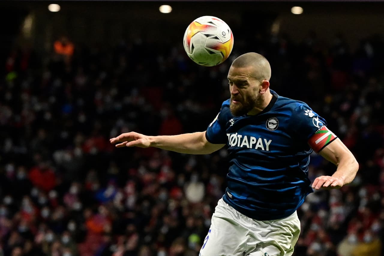 El Atlético de Madrid goleó al Alavés con sendos dobletes de Joao Félix y Luis Suárez.