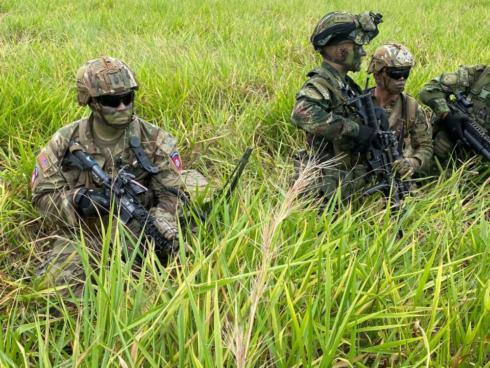 Los soldados de la base militar de Fort Bragg intercambiaron tácticas militares con los soldados colombianos.