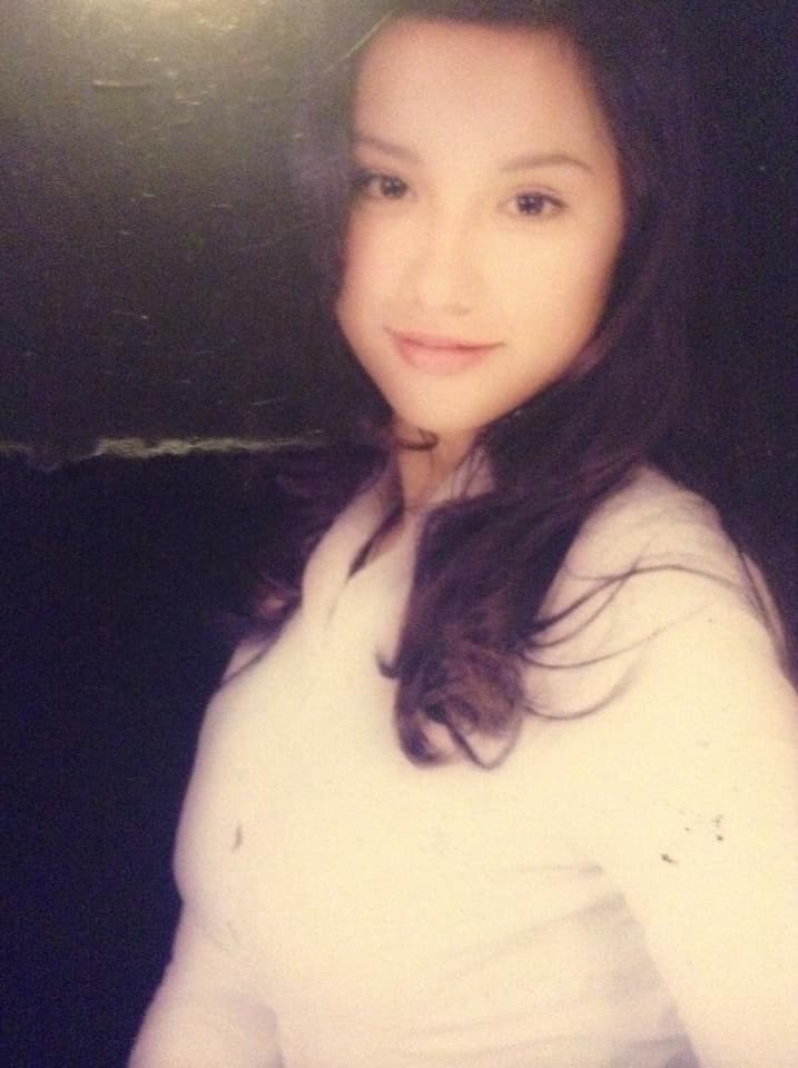 Sochil Martin contó a Univision que su drama comenzó cuando tenía nueve años y fue llevada por su tía a bailar desnuda ante Samuel Joaquín, entonces líder de la iglesia, en unas cabañas de Big Bear, California.