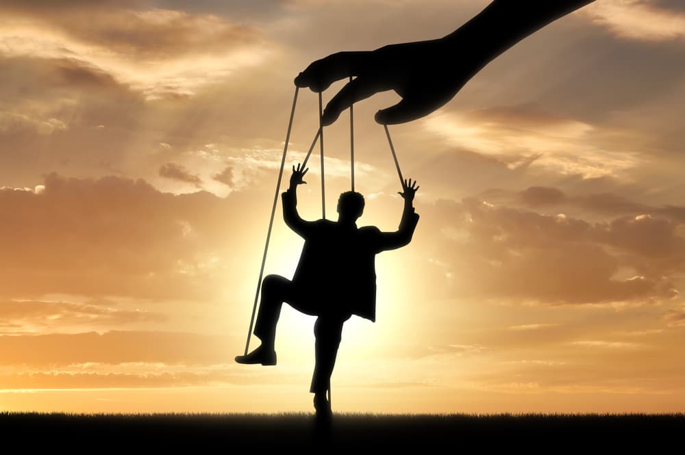 Asesórate muy bien antes ya que hay tendencia a la equivocación y a la mala interpretación por parte de personas manipuladoras.
<br>