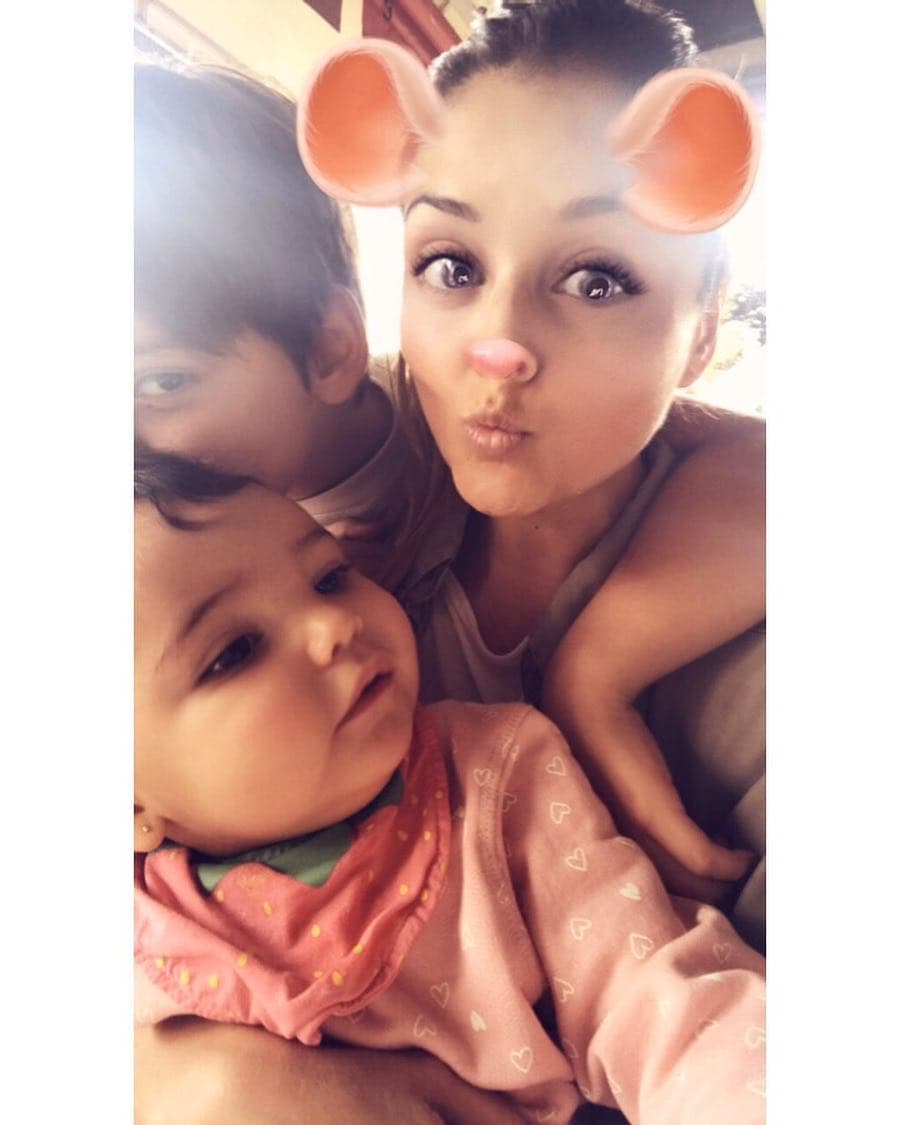 Grettell Valdez ha intentado rehacer su vida de pareja sin mucho éxito. Su expareja, el también actor y presentador Patricio Borggethi, se volvió a casar y tuvo una pequeña niña llamda Gia.