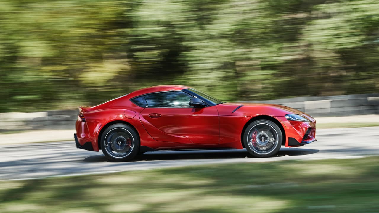 El Toyota Supra 2020 es capaz de acelerar de 0 a 60 millas por hora en solo 4.1 segundos.