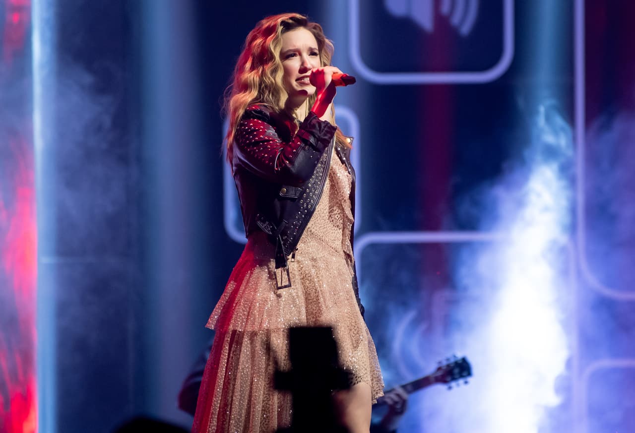 Por su parte Mía Rubín ha demostrado con su talento por qué es la niña de los ojos de Erik.