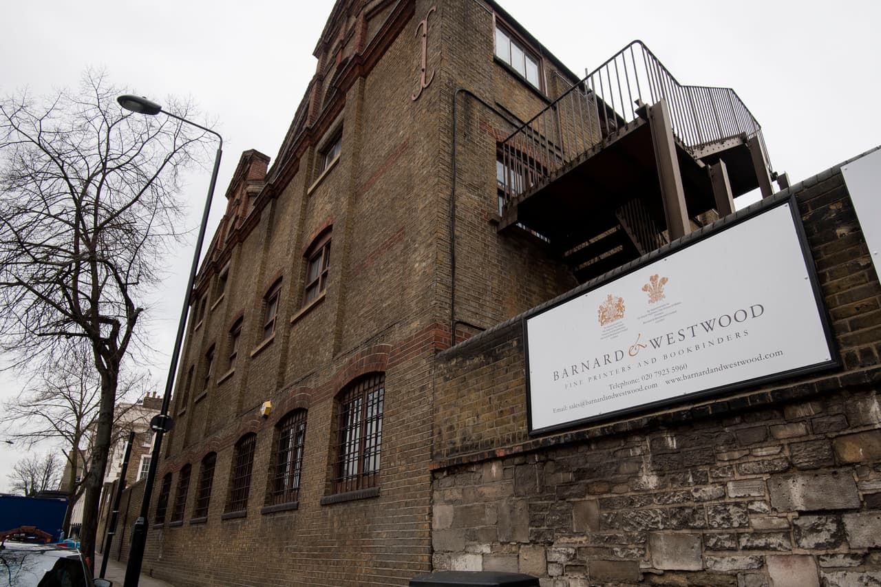 Las invitaciones fueron impresas por la compañía Barnard Westwood, vinculada a la Casa Real desde el 1985.