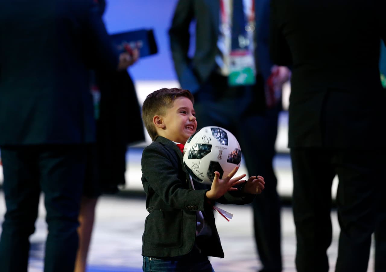 La presencia infantil le dio un color diferente a lo tradicional de la ceremonia.