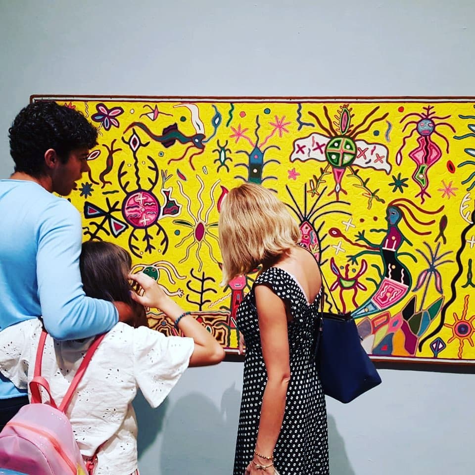 Aunque la diferencia de edad es de al menos siete años, entre los hijos de Itatí existe una excelente relación, tal como lo muestran las postales que suele compartir la actriz en redes sociales.
<br>