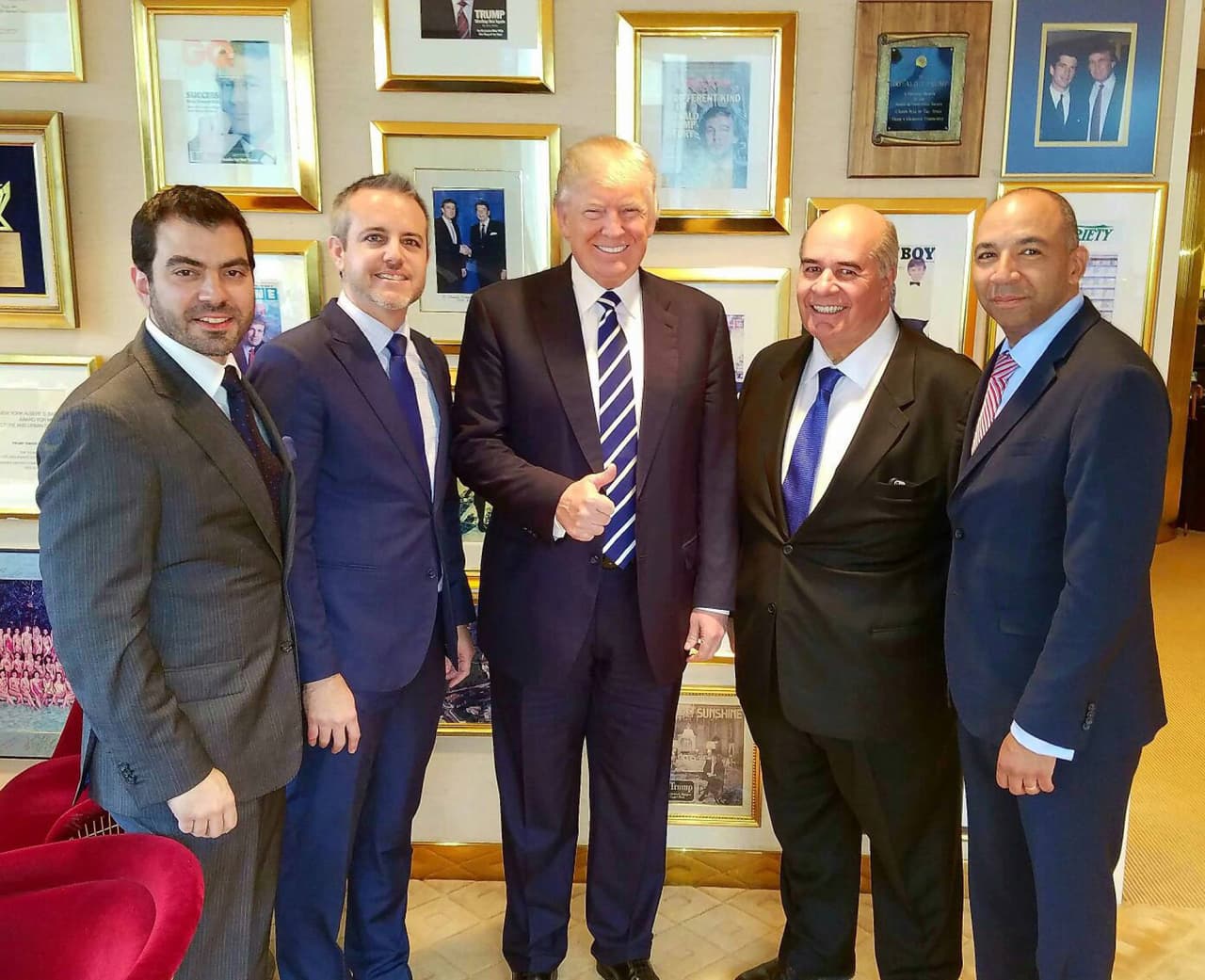 Freddy Balsera, C.J. Gimenez, el presidente electo Donald Trump, Julio Ligorría y David Duckenfield se reunieron en Trump Tower, el 12 de enero de 2017, donde discutieron sobre Venezuela.