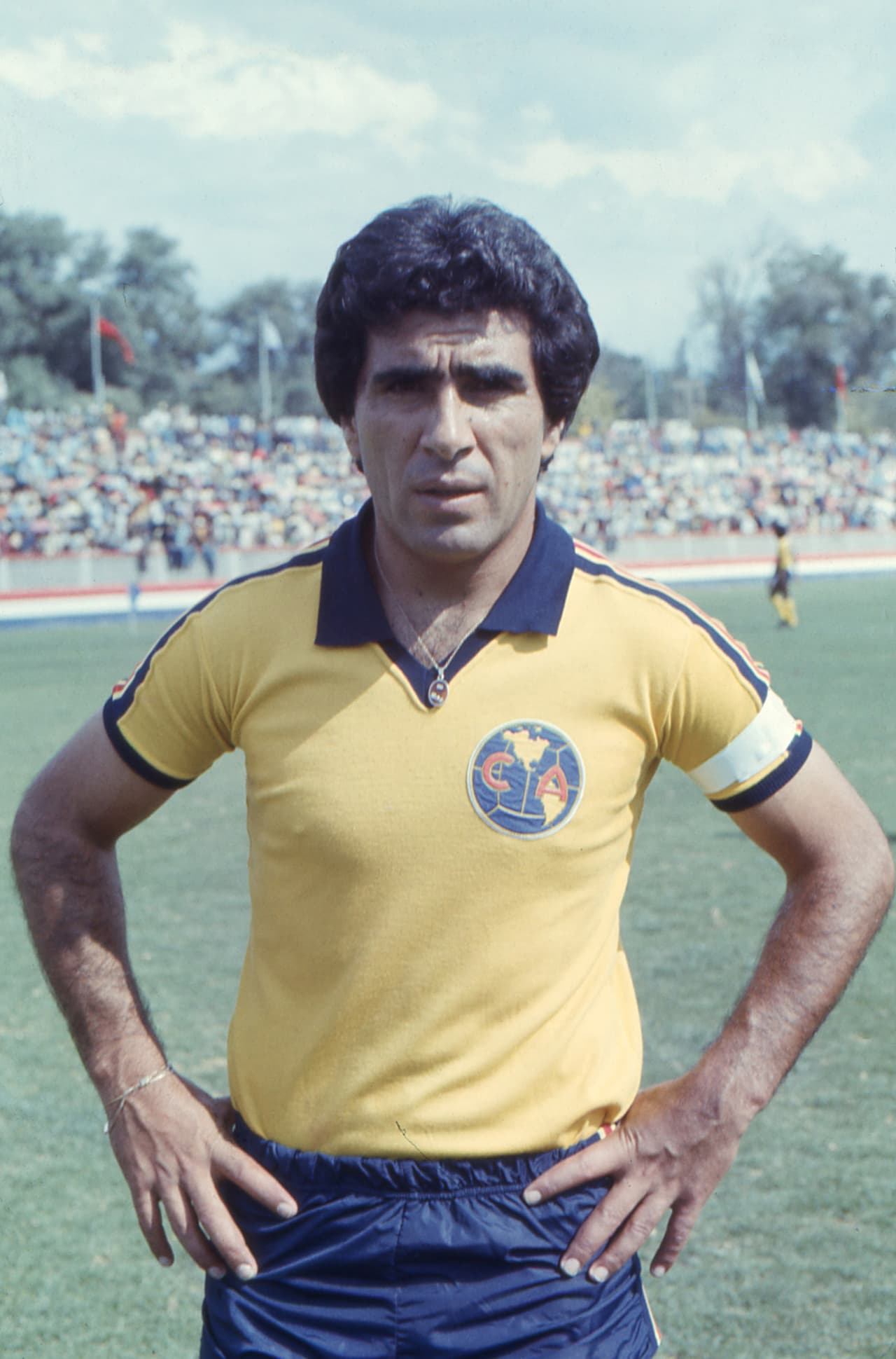 “El maestro” Carlos Enzo Reinoso Valdenegro tomó el balón y con un impresionante disparo le dio la gloria al América para consagrarse como campeones de la Copa Interamericana de 1978.