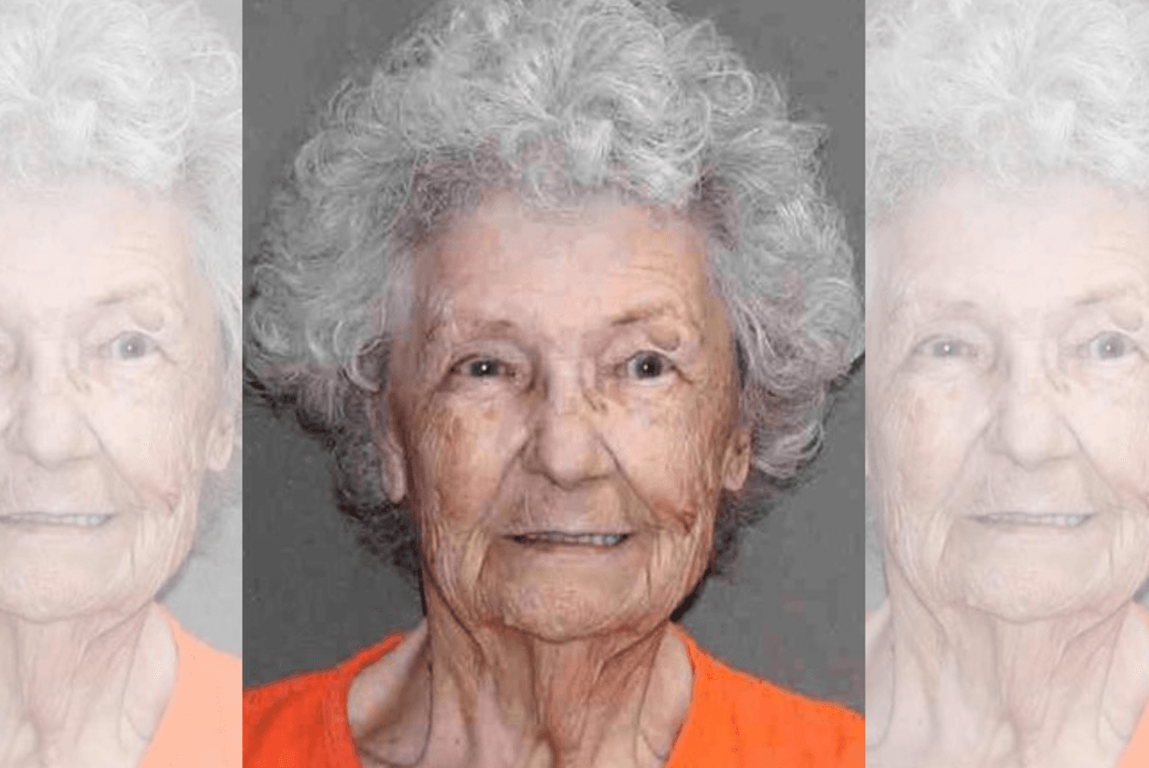 Acusan a mujer de 84 años por el asesinato de su esposo que ocurrió hace 35 años