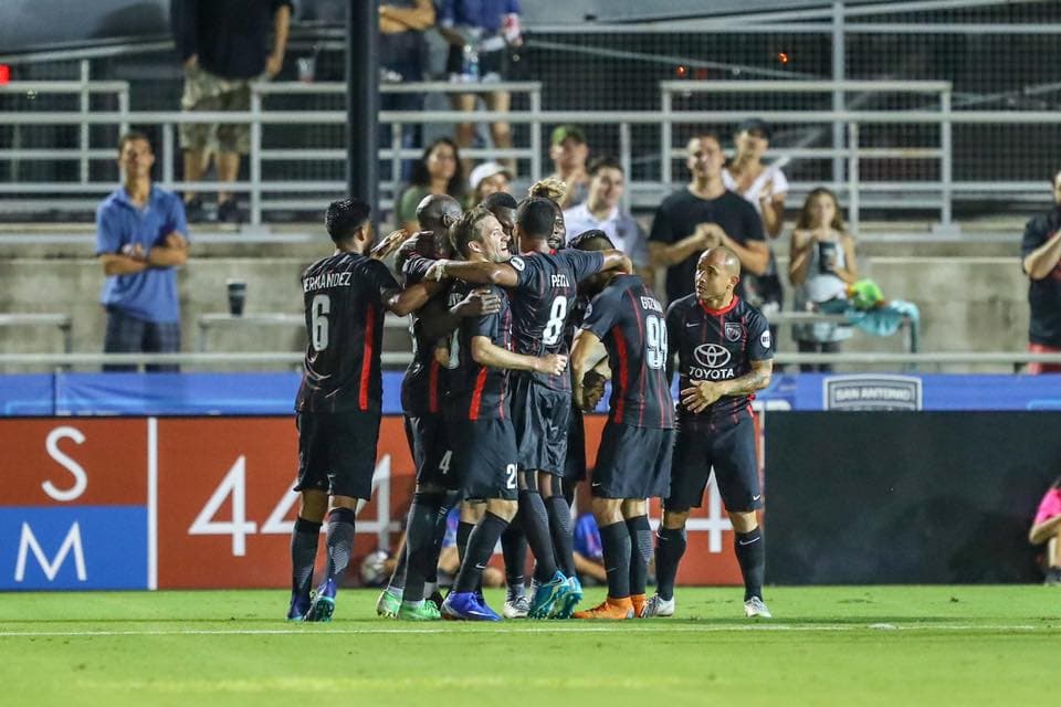 San Antonio F.C. pretende un lugar en la MLS, pero mientras eso sucede juega en la USL al igual que Sacramento Republic.