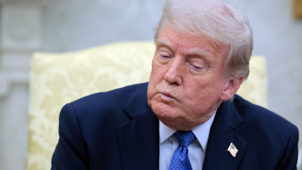 Fiscal del condado Harris demanda a la Administración Trump por la eliminación de fondos de salud pública