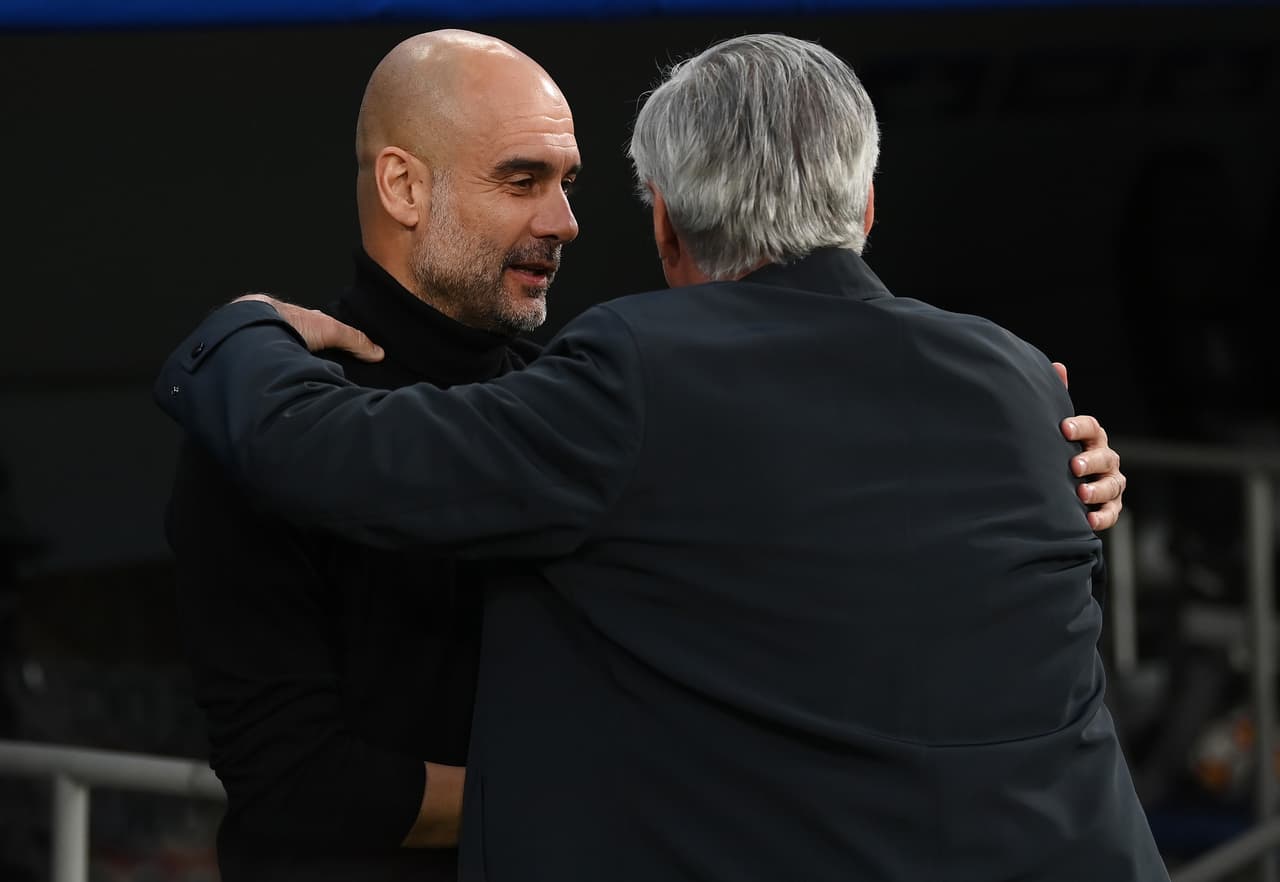 Al final los técnicos se mostraron su respeto ante un gran partido y una eliminatoria que será inolvidable.
<br>