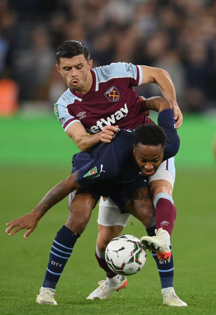West Ham United derrotó en tanda de penales al Manchester City 5-3, ya que en tiempo regular se quedó 0-0 el marcador. Los 'Hammers' consiguieron su boleto a Cuartos de Final de la Copa de la Liga Inglesa.