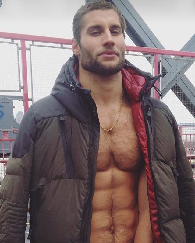 Dos años después, Noriega conoció al fotógrafo peruano Mario Testino, uno de los más reconocidos en el mundo de la moda.