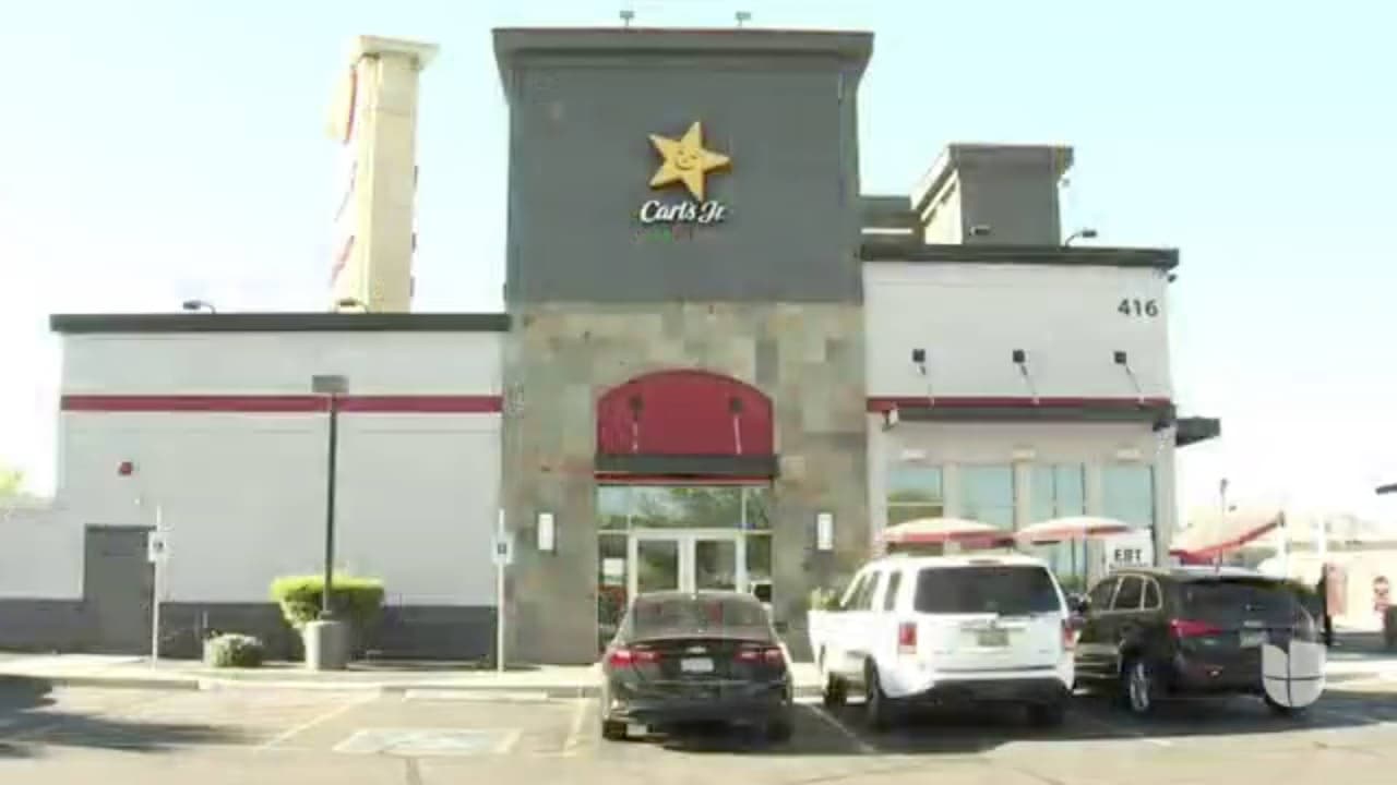 Restaurante utiliza inteligencia artificial para tomar las órdenes de los clientes