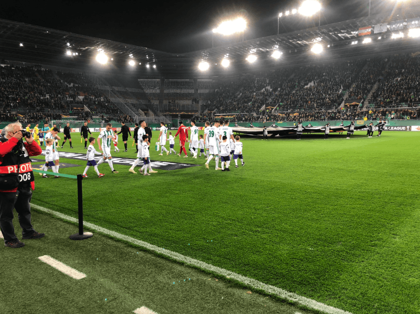 Un ambiente espectacular era el que se vivía en Viena para este juego europeo.