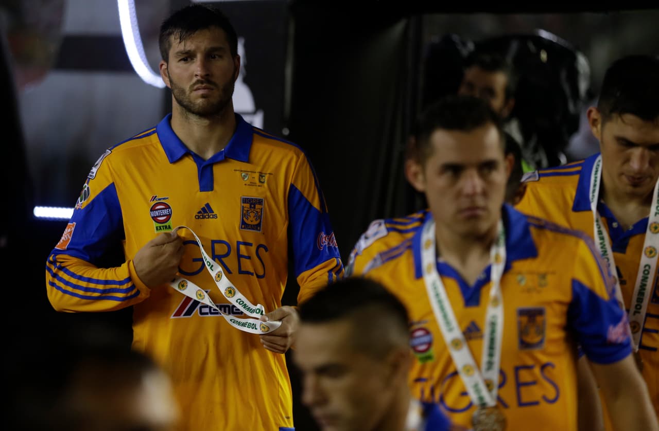 Tigres lucía superior en el papel, pudo hacer historia y ser el primer equipo en ganar la Copa Libertadores, pero no contaba con el peso del estadio Monumental y la afición de River Plate.