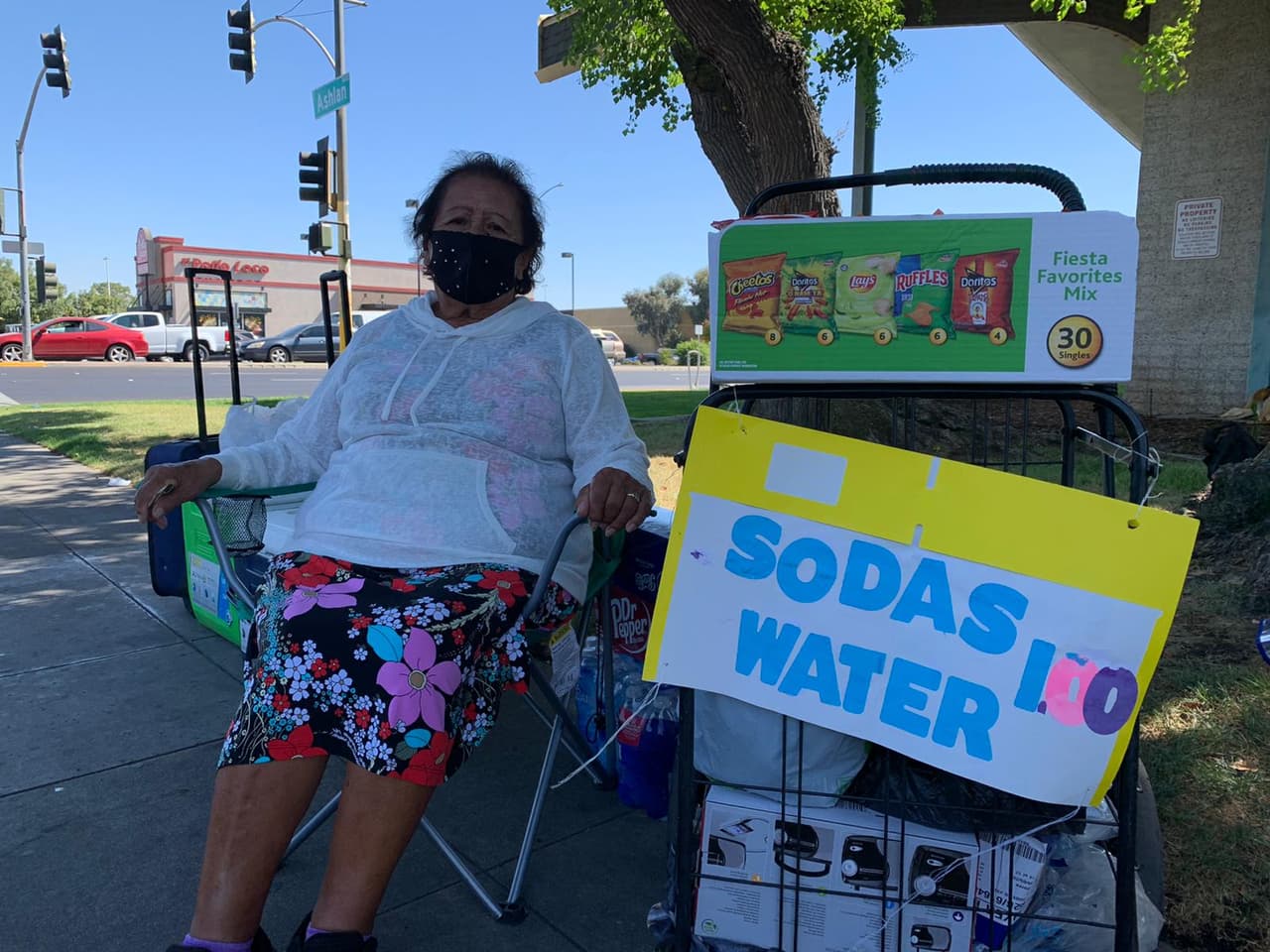 Abuela hispana víctima de robo conmovió a la comunidad de Fresno reuniendo más de 7 mil dólares en su ayuda