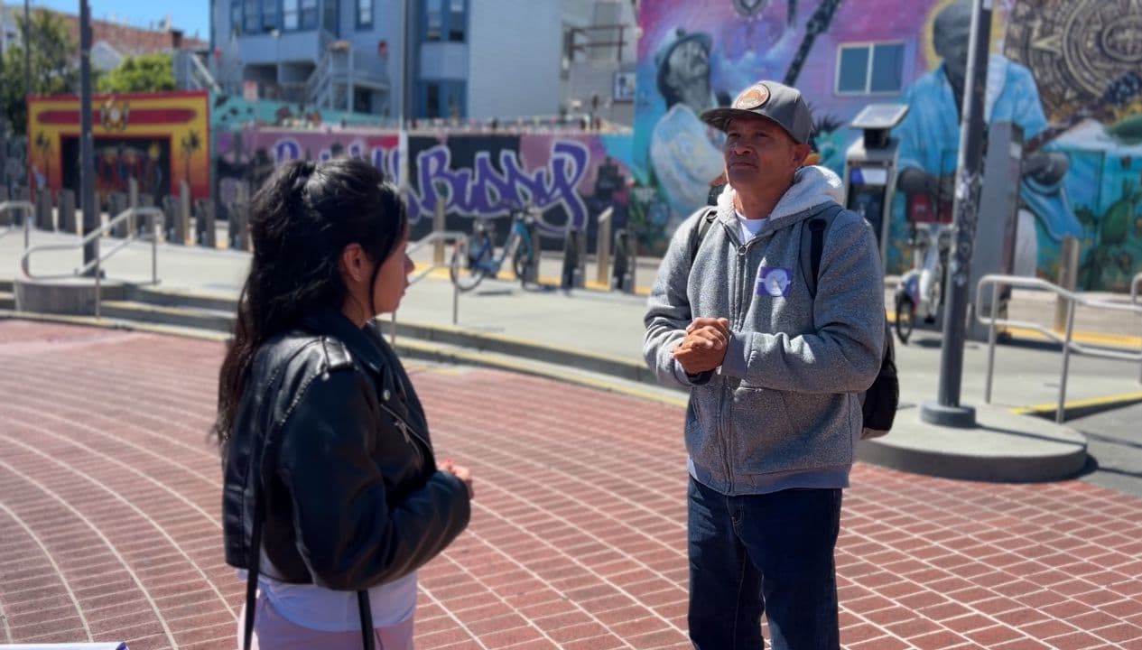 "Él sufre discriminación": Luis, un padre venezolano sordomudo no encuentra trabajo en San Francisco