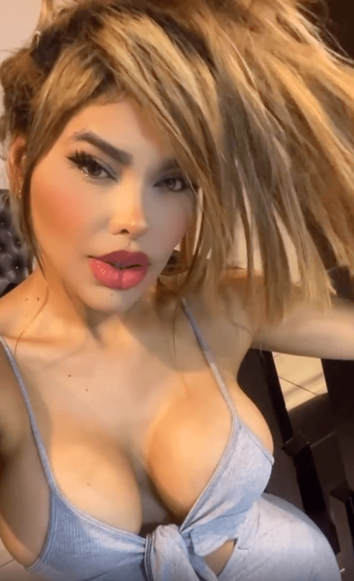 Tatiana Murillo es cantante, compositora y empresaria, según su perfil en redes sociales.