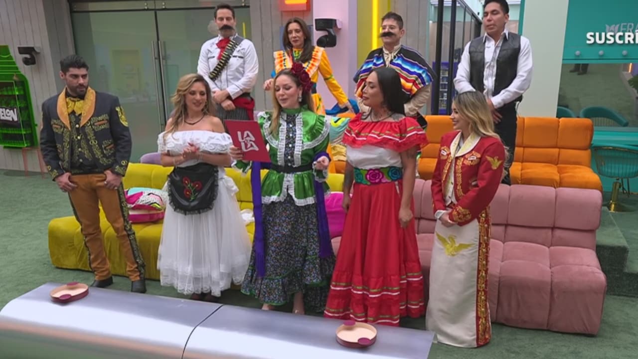 ¡Con todos los trucos! Estos fueron los looks de los habitantes para la fiesta mexicana