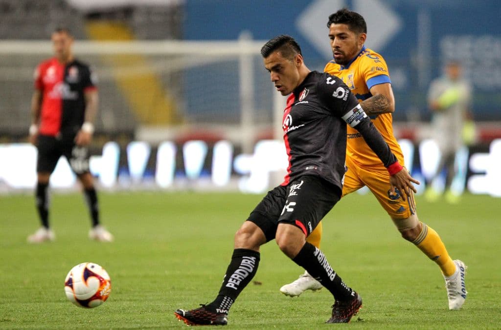 Carlos González marcó a los 17’ de juego el primer gol del juego; Quiñones (90+1’) marcó sobre la recta final . Los rojinegros estuvieron tuvieron oportunidades, pero no cayó el gol. La siguiente fecha, los de la UNAL recibirán a los Rayos, mientras que Atlas visitará a los Pumas.