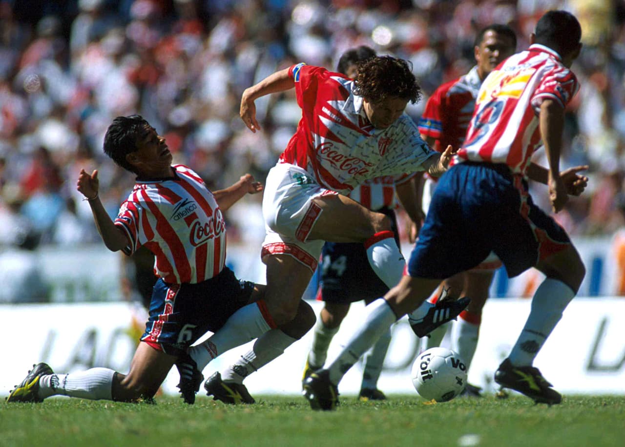 El día que Necaxa electrizó Jalisco y a las Chivas