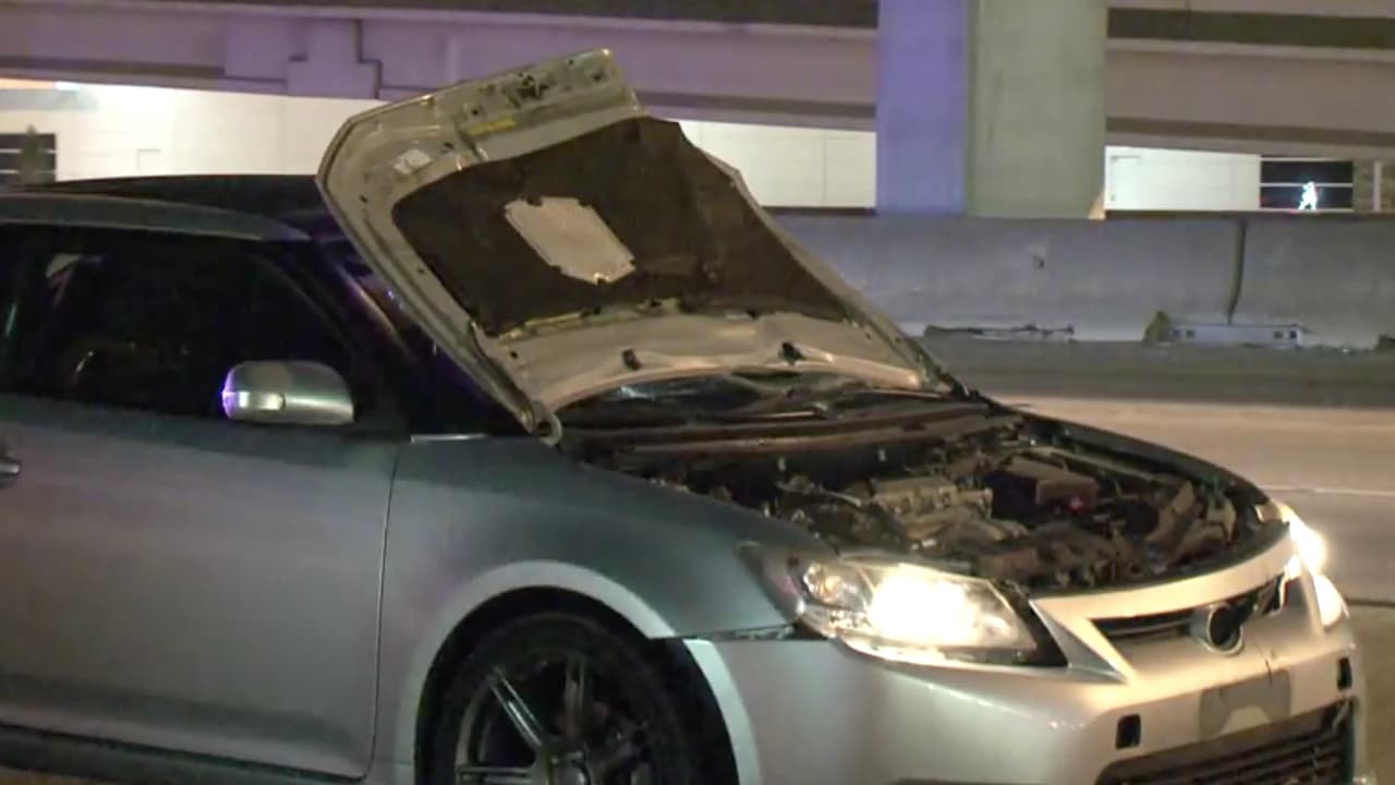 El conductor llamó a las autoridades y no se le presentaron cargos, hasta los momentos.