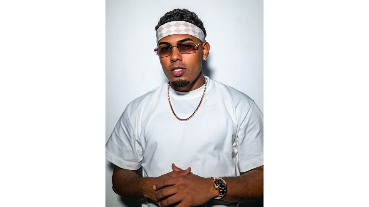 Myke Towers entre los artistas más nominados de Premio Lo Nuestro 2026