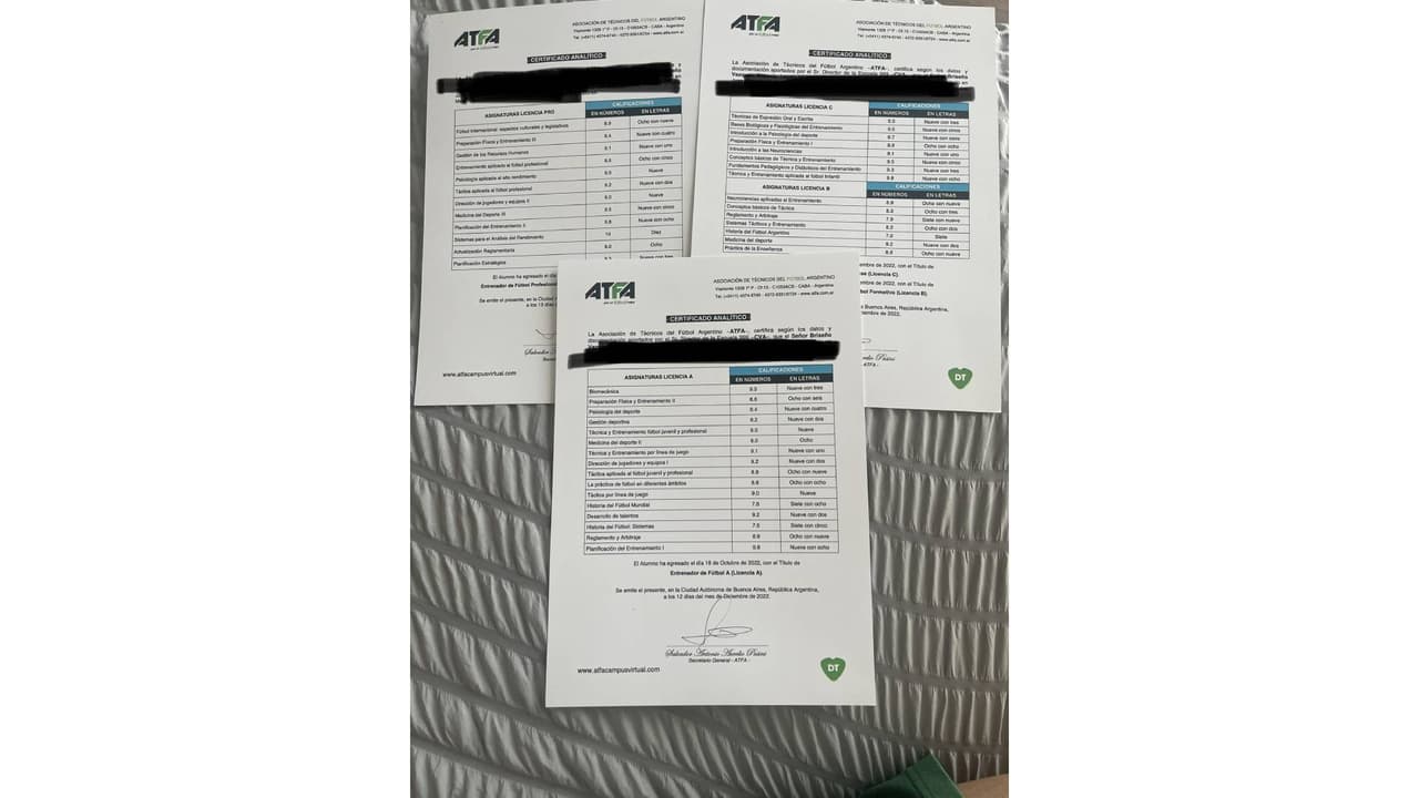 ‘Pollo’ Briseño obtiene título de Entrenador de Futbol en Conmebol