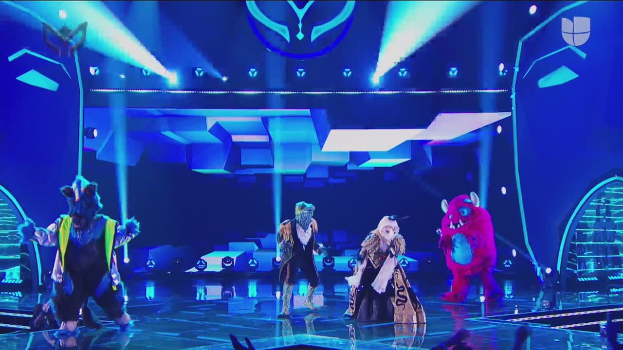 La segunda temporada de ¿Quién es la Máscara? comenzó con la primera sorpresa de la noche, pues los personajes que llegaron a la final en la primera temporada del show se hicieron presentes en el escenario.