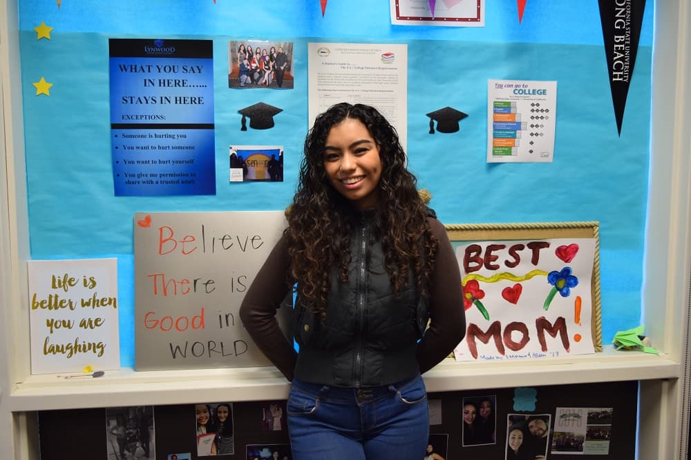 Hispana aceptada en 8 universidades dice que decidió estudiar leyes tras el tiroteo de Florida