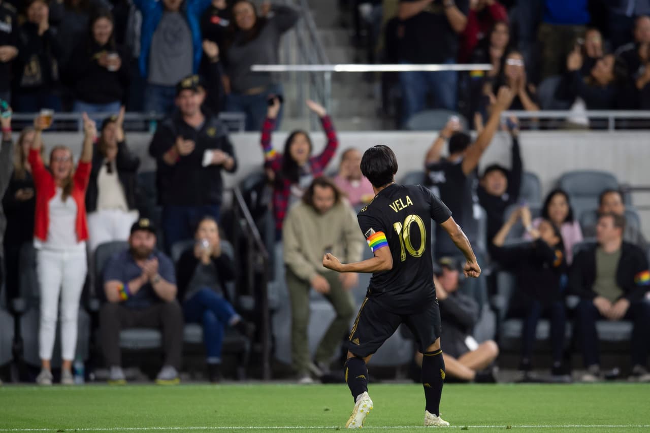 Un total de 15 goles en igual número de partidos completó Carlos Vela, lo que sigue demostrando su gran momento en la MLS.
