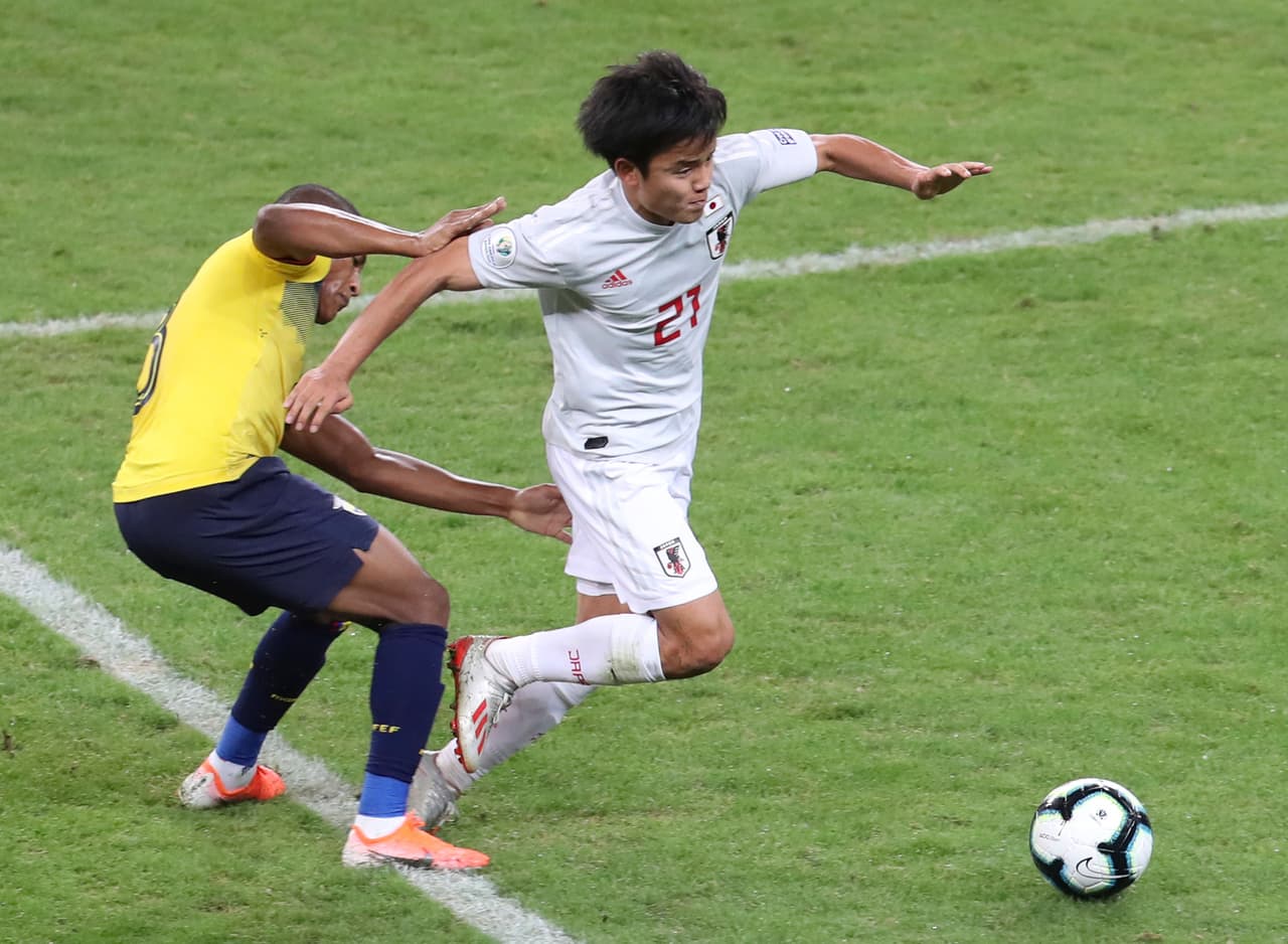 <b>Takefusa Kubo (mediocampista)</b>
<br>- En junio cumplirá 19 años.
<br>- Es de los más jóvenes con futuro en los merengues.
<br>- El 22 de agosto de 2019 fue cedido con el Mallorca.
<br>- Con este club ha tenido oportunidad de mostrarse y ha acumulado 25 juegos, tres goles y mismas asistencias.