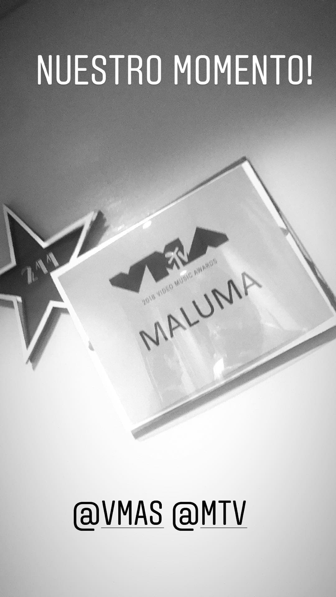 El colombiano no pudo ocultar su emoción por actuar en el show del canal de música más importante a nivel global, por lo que compartió todos los detalles con sus seguidores.
<br>