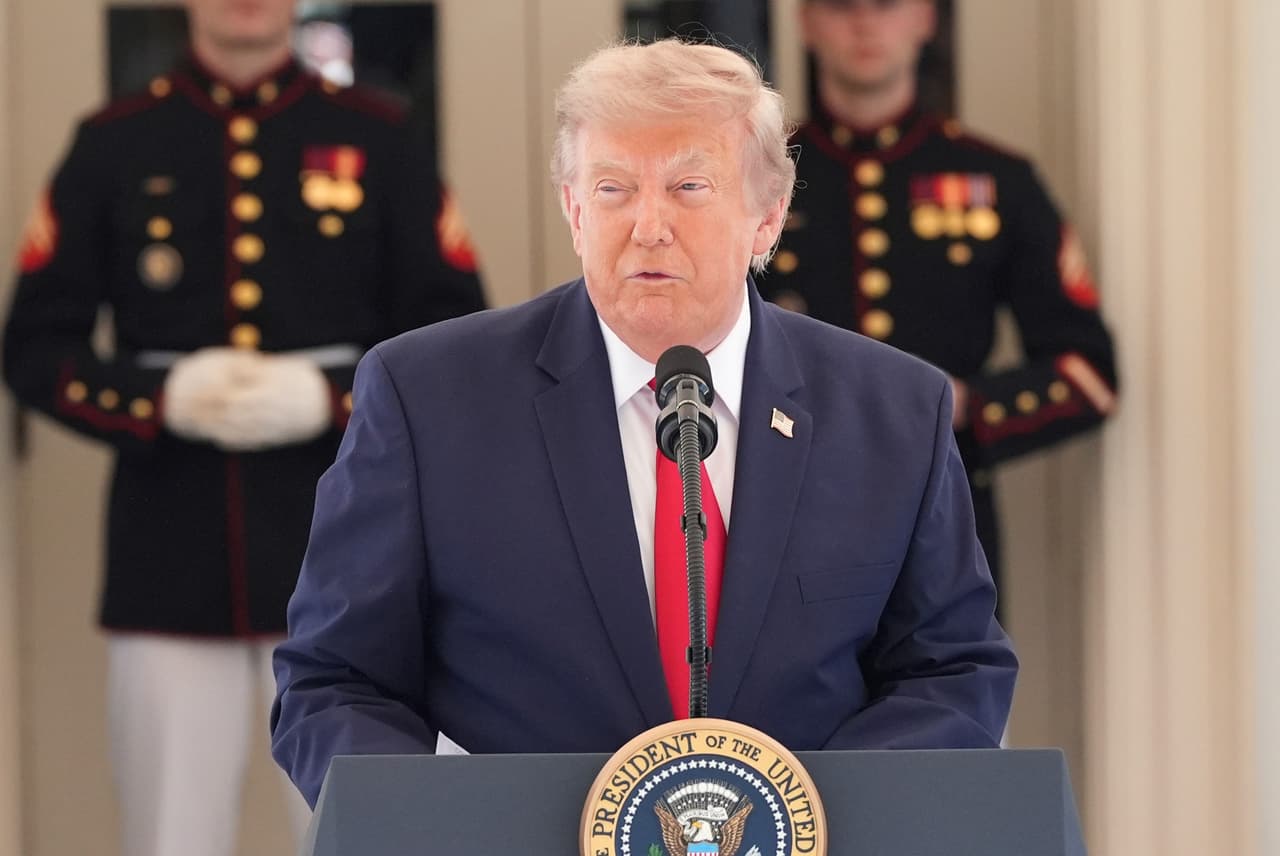 Jueza dice que Donald Trump "actuó de mala fe" con demanda al IRS